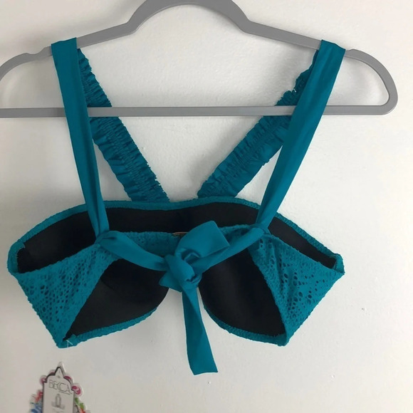 NEW BECCA By Rebecca Virtue Top L Bottom M Swimwear - Picture 3 of 14